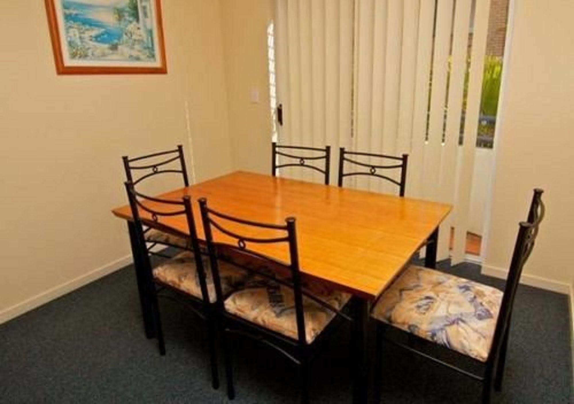 Blue Water Bay Villas Gold Coast Zewnętrze zdjęcie