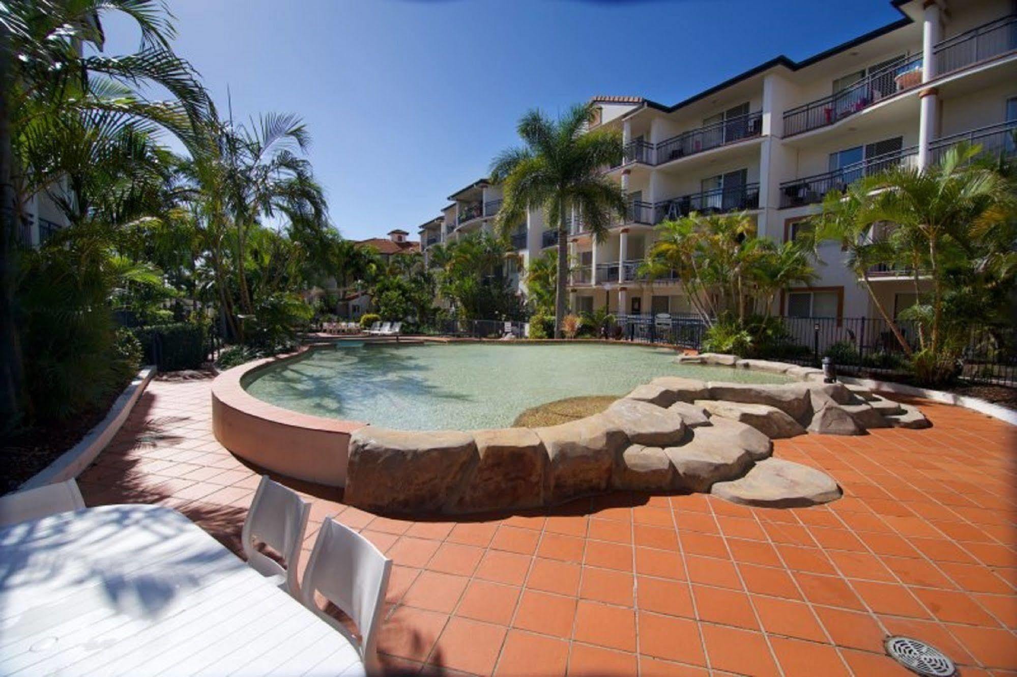 Blue Water Bay Villas Gold Coast Zewnętrze zdjęcie
